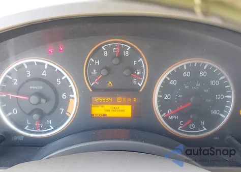 2015 Nissan Titan Sv из США, поврежденный, VIN 1N6BA0CA9FN510897